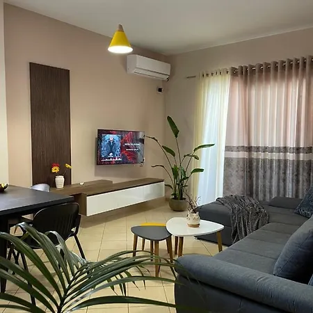 Kejsi Tirana